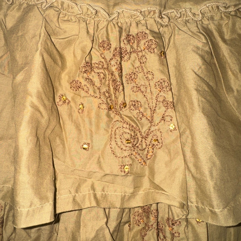 Elegant Tan Maxi Skirt - Picture 2 of 7